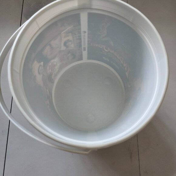Vintage Indiana Jones and the Kingdom of the Crystal Skull Movie Bucket - Picture 6 of 6